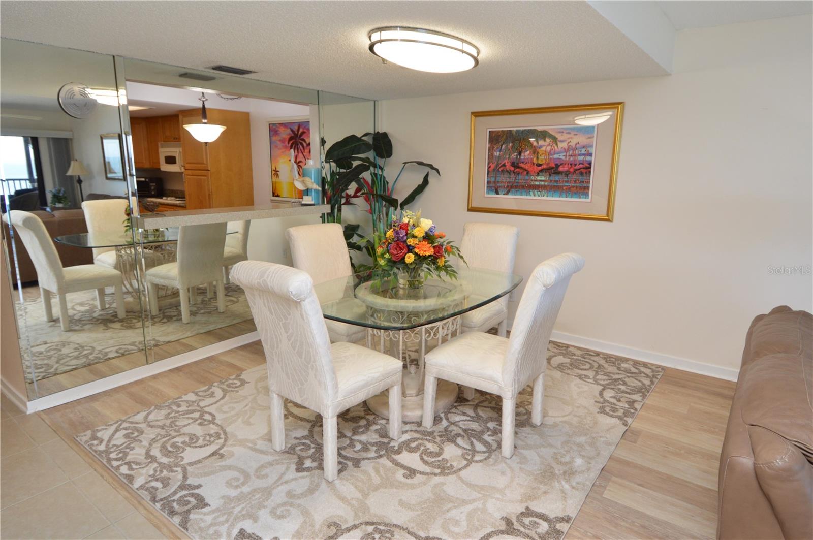 REFLECTIONS ON THE GULF CONDO - Residential Lease