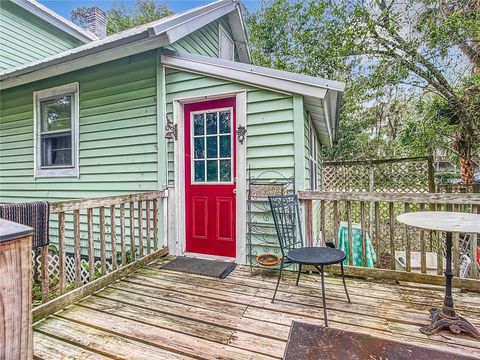 A home in BELLEVIEW