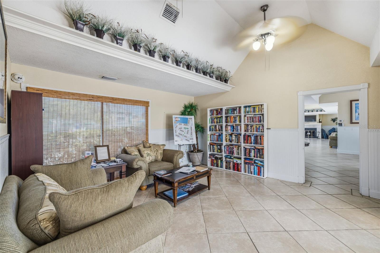 HARBOR CLUB CONDO - Residential