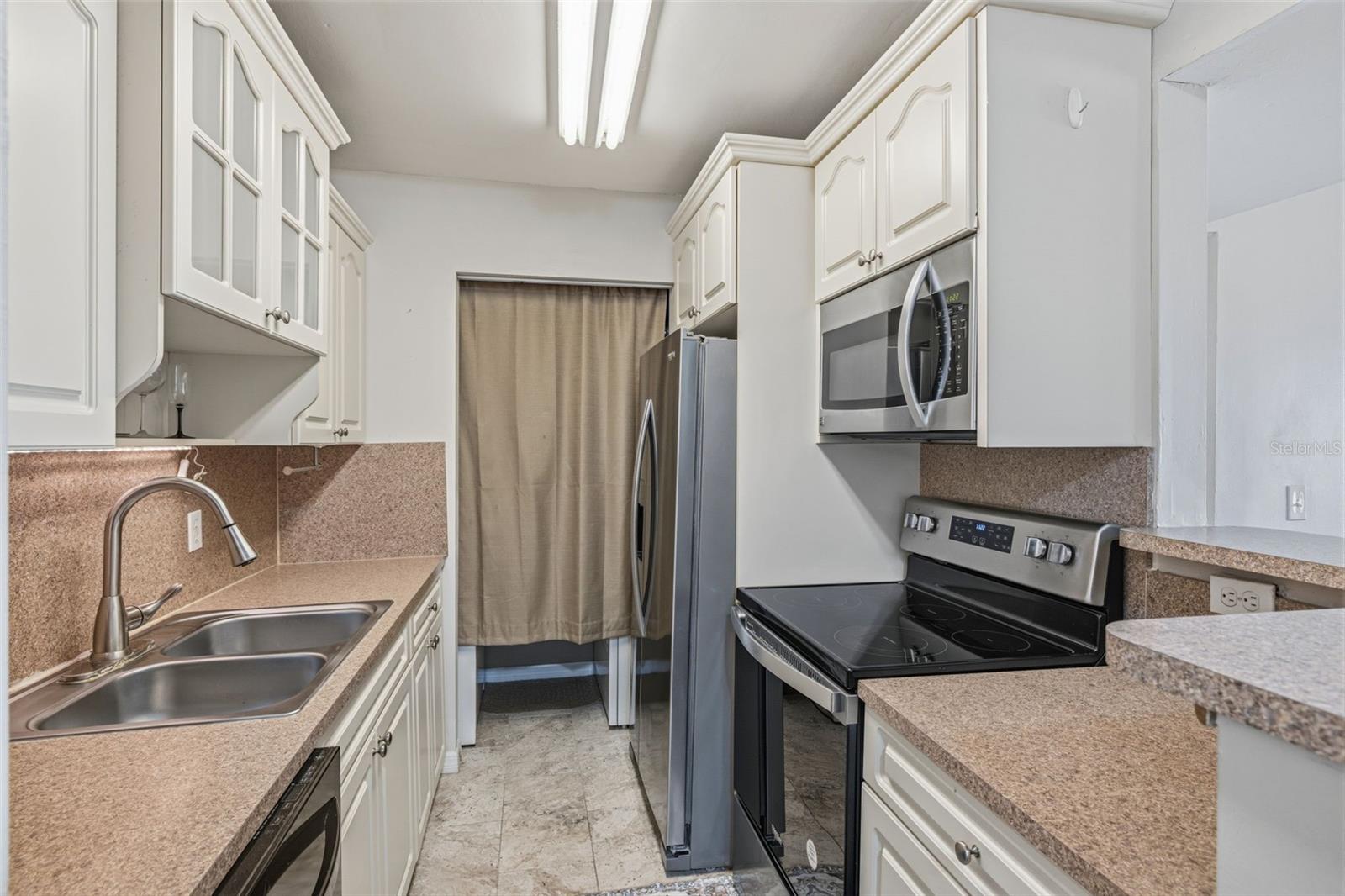 HARBOR CLUB CONDO - Residential