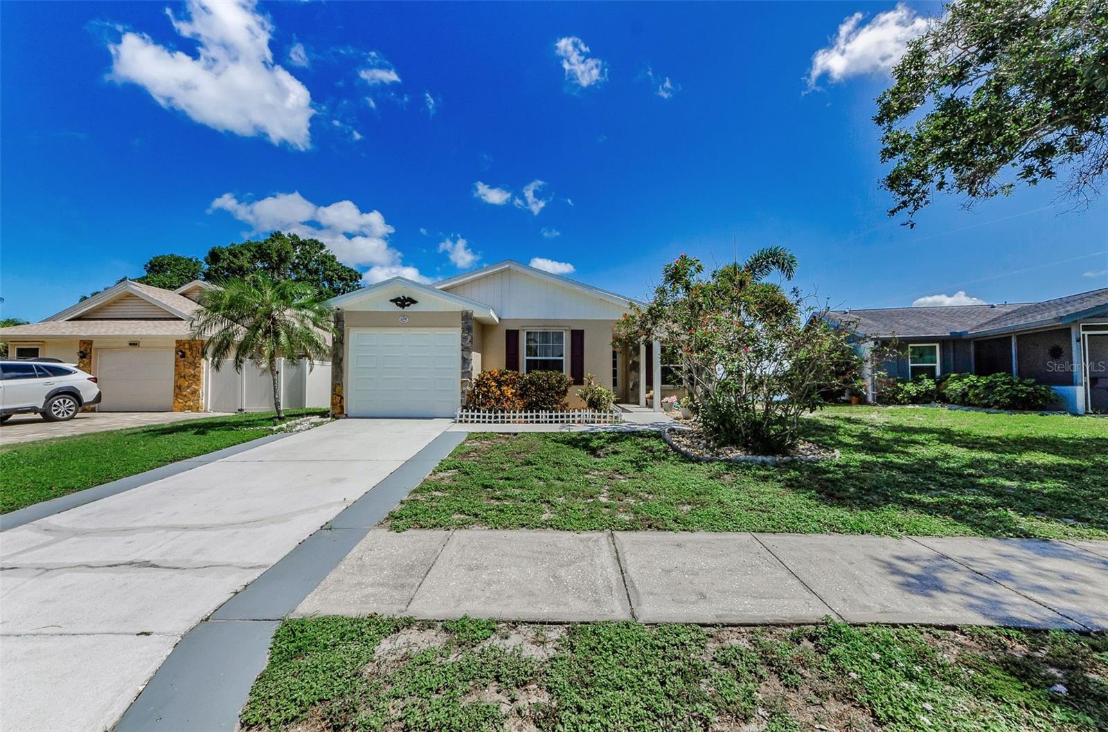 699 MERLINS COURT