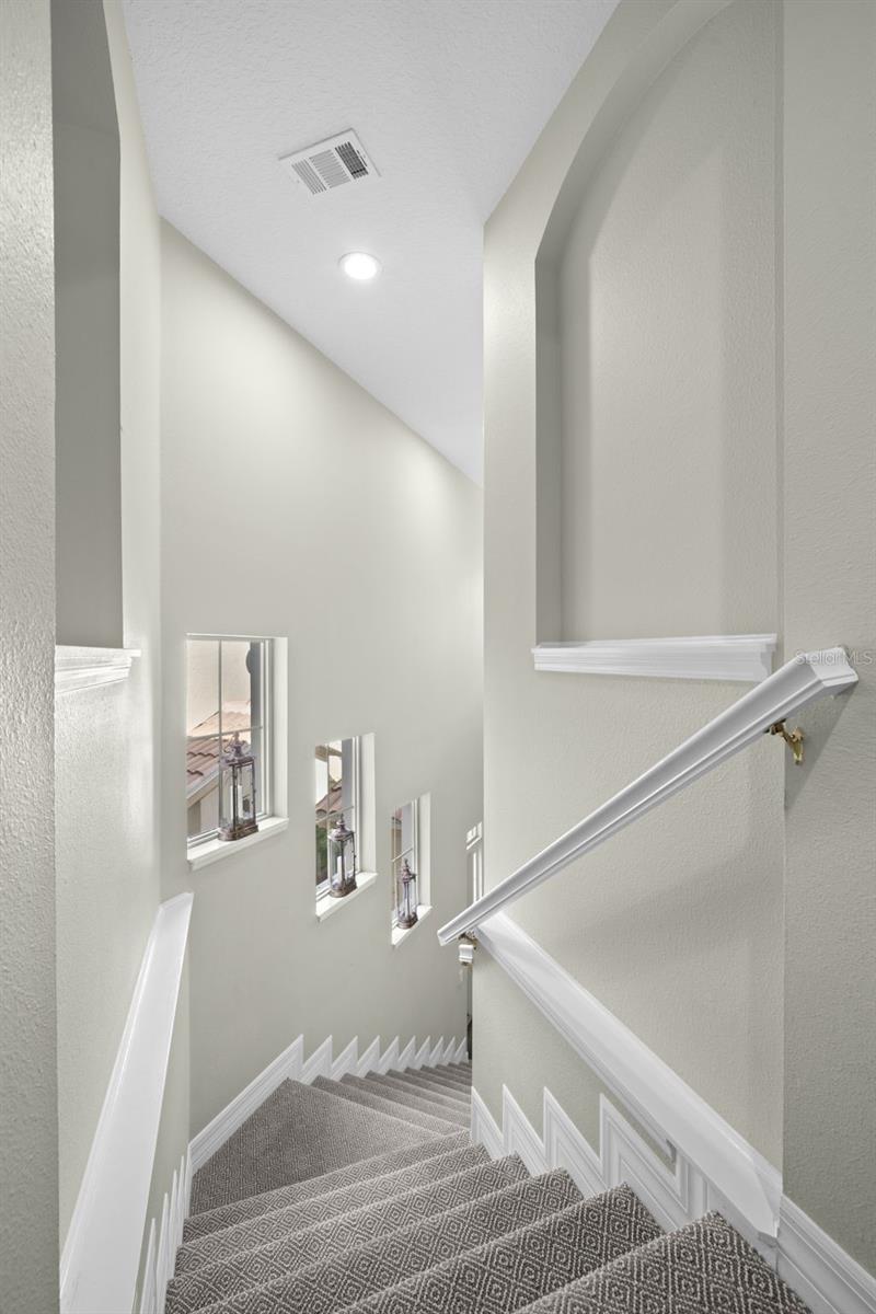 9460 DISCOVERY TERRACE 201C, BRADENTON, FL, 34212 4 9460 DISCOVERY TERRACE 201C