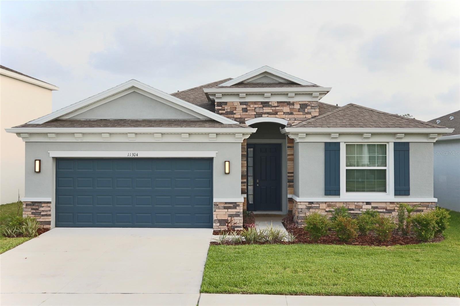Welcome to this stunning 4-bedroom, 2.5-bathroom home built by DR Horton in 2023. This like-new home features an open-concept floor plan with stylish finishes, abundant natural light, and energy-efficient systems throughout.
The heart of the home is a sleek, modern kitchen with granite countertops, stainless steel appliances, and a large island perfect for entertaining. Enjoy a generous primary suite with a spacious master bathroom and two walk-in closets! A spacious screened-in patio allows you to step outside and enjoy the outdoors. Located just minutes from a variety of popular restaurants, medical facilities, and Weeki Wachee State Park. Schedule a tour today!