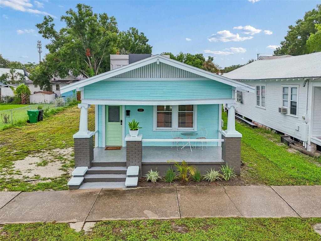 Photo of 2307 E 11th Avenue, Tampa, FL 33605 (MLS # TB8535934)