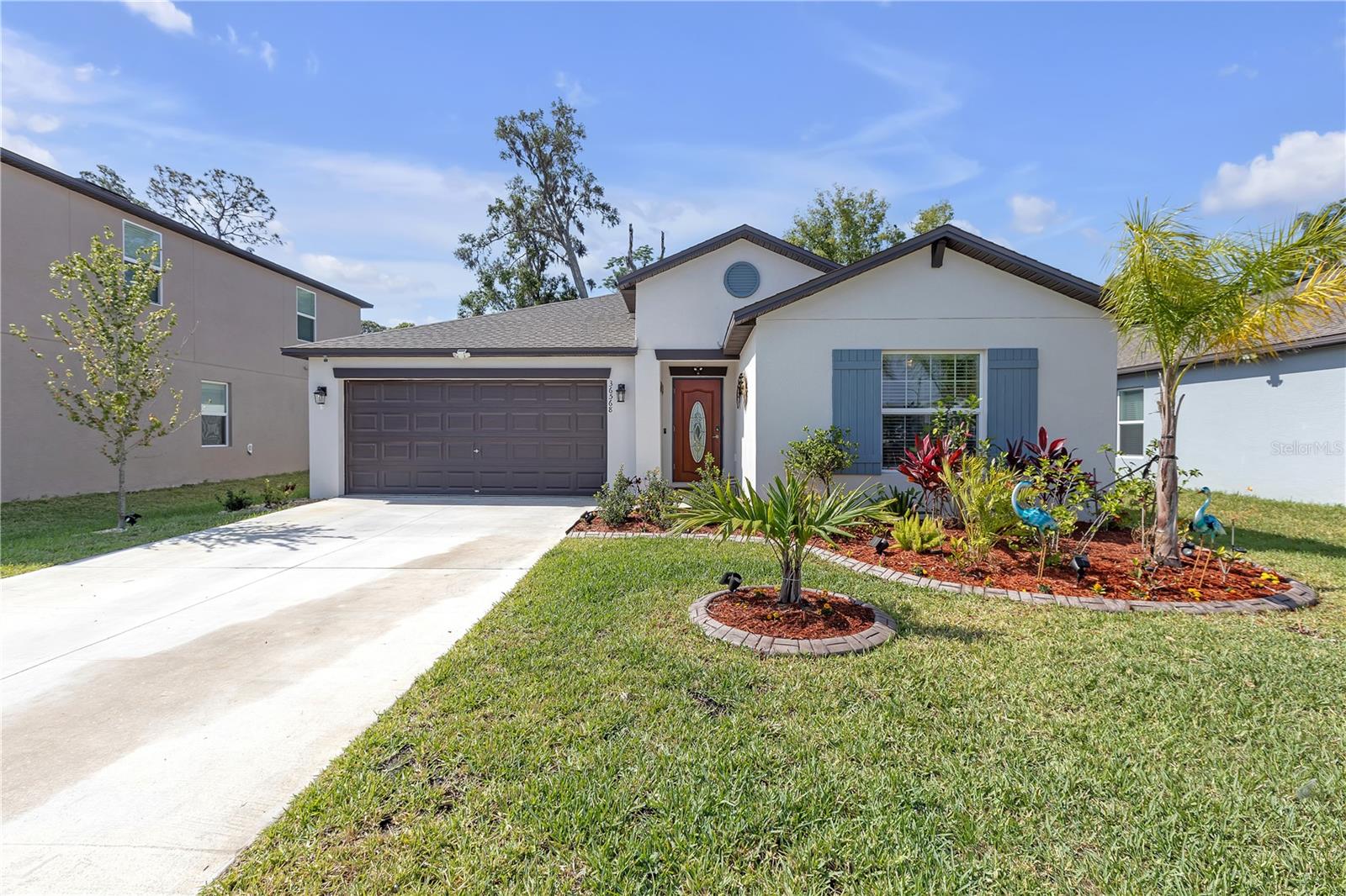36568 GARDEN WALL WAY