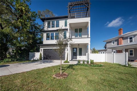 Photo of 2301 N Ridgewood Avenue, Tampa, FL 33602 (MLS # TB8387661)