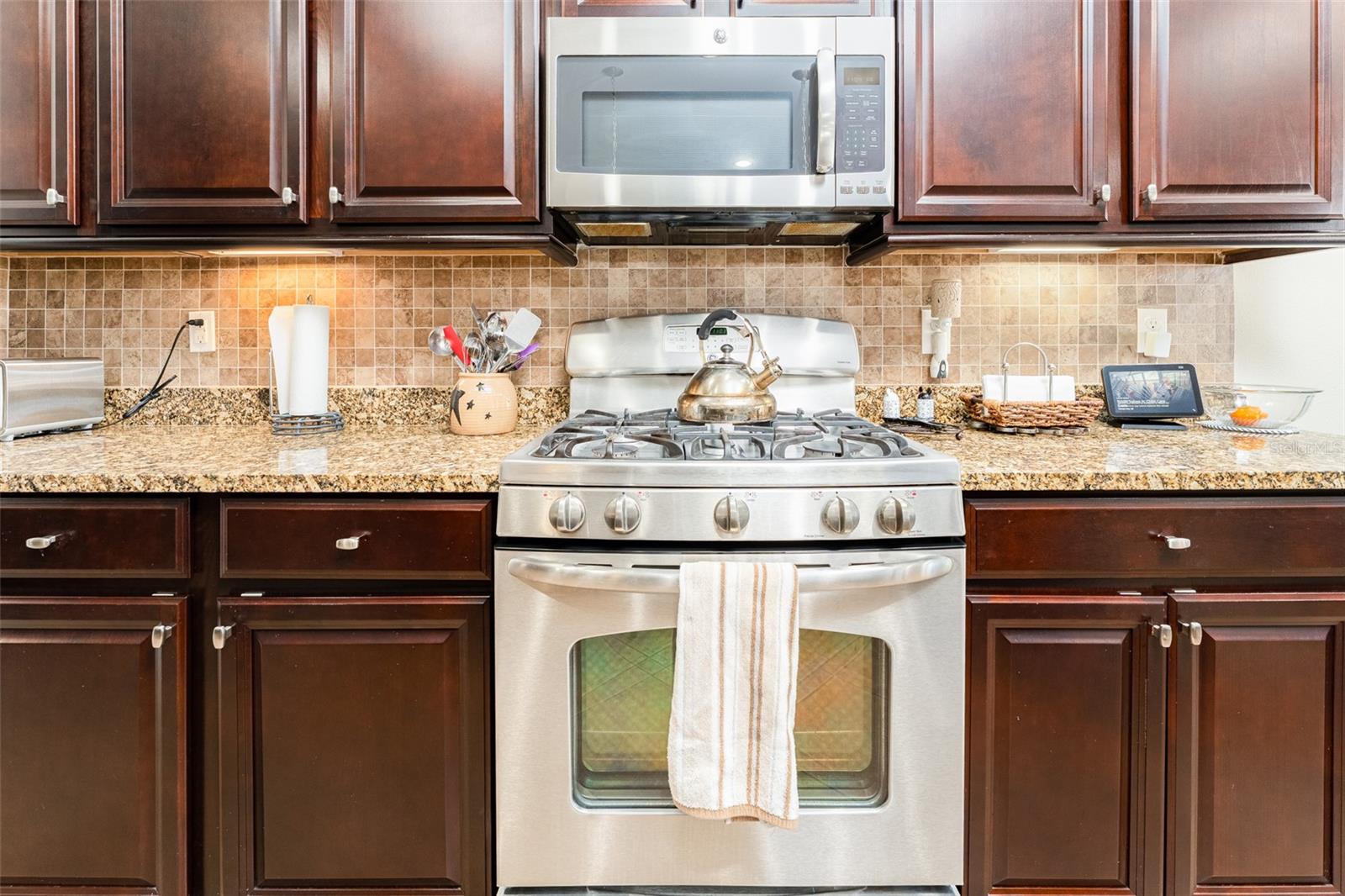 CHANNING PARK - Residential