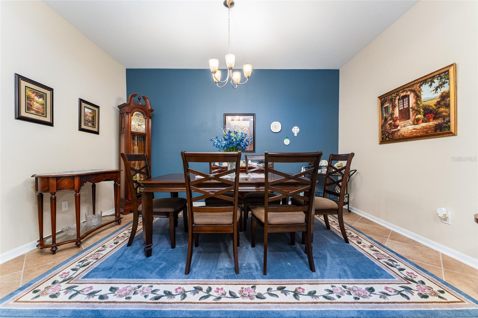 CHANNING PARK - Residential