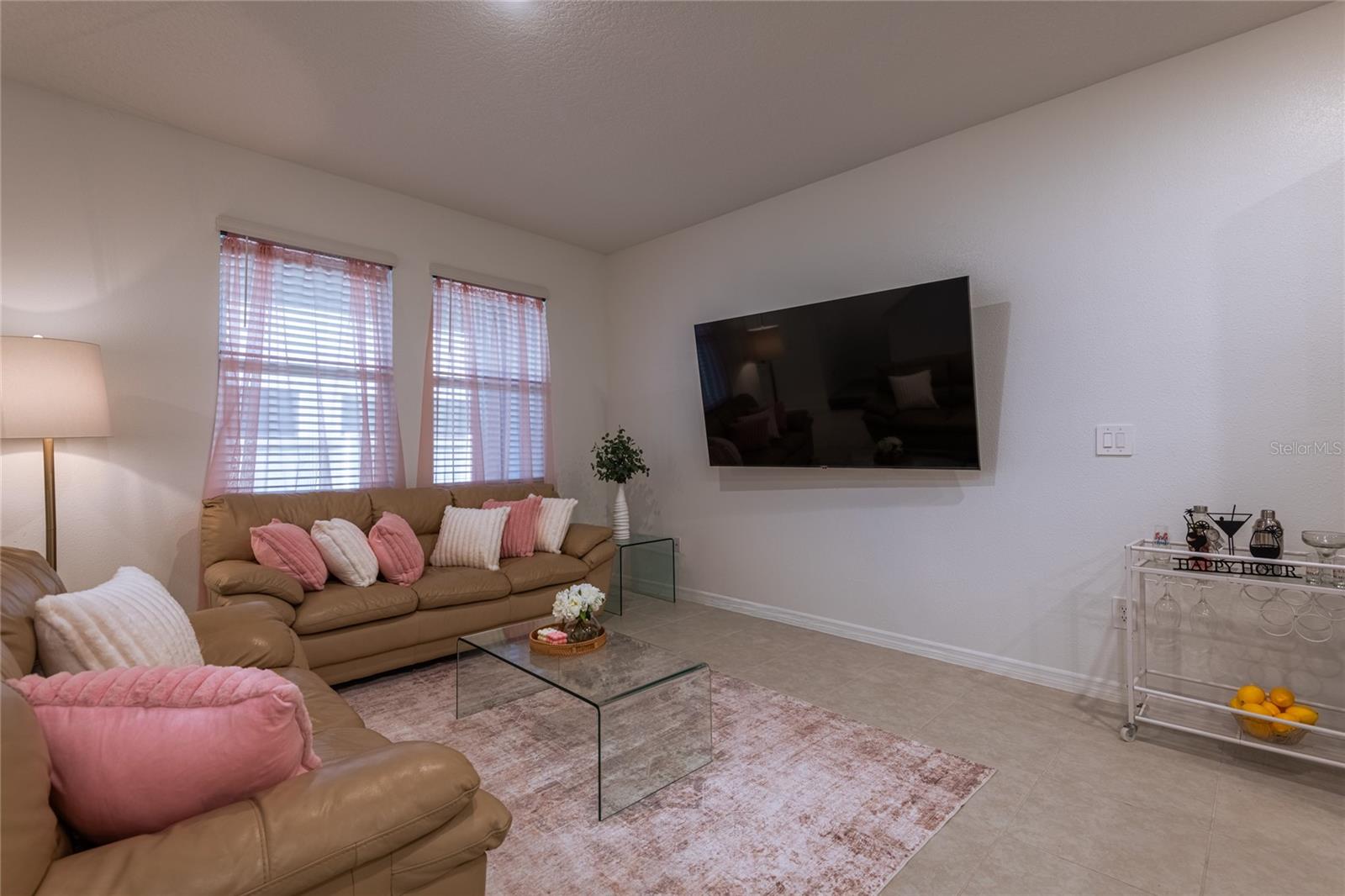 10807 E FORT WHITE COURT