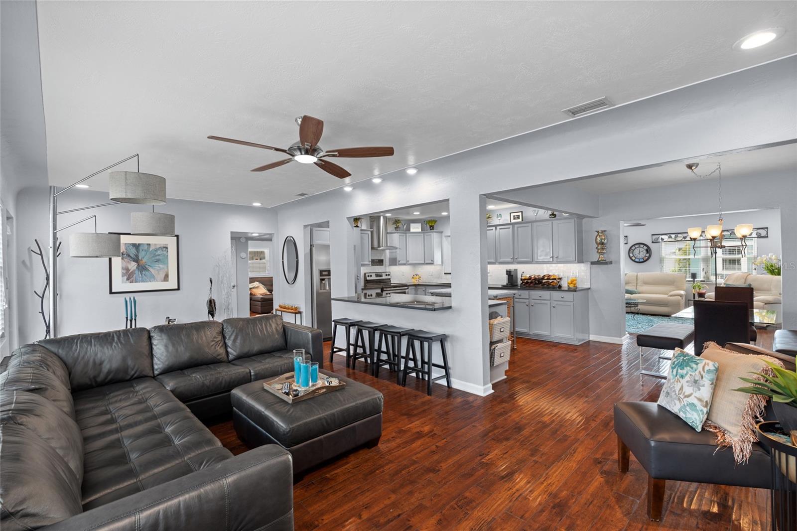 WALLACE 1ST ADD - Residential