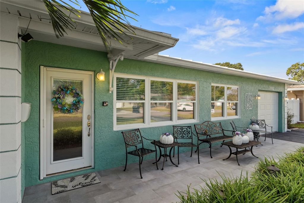 Photo of 3862 26th Avenue N, St Petersburg, FL 33713 (MLS # TB8443001)