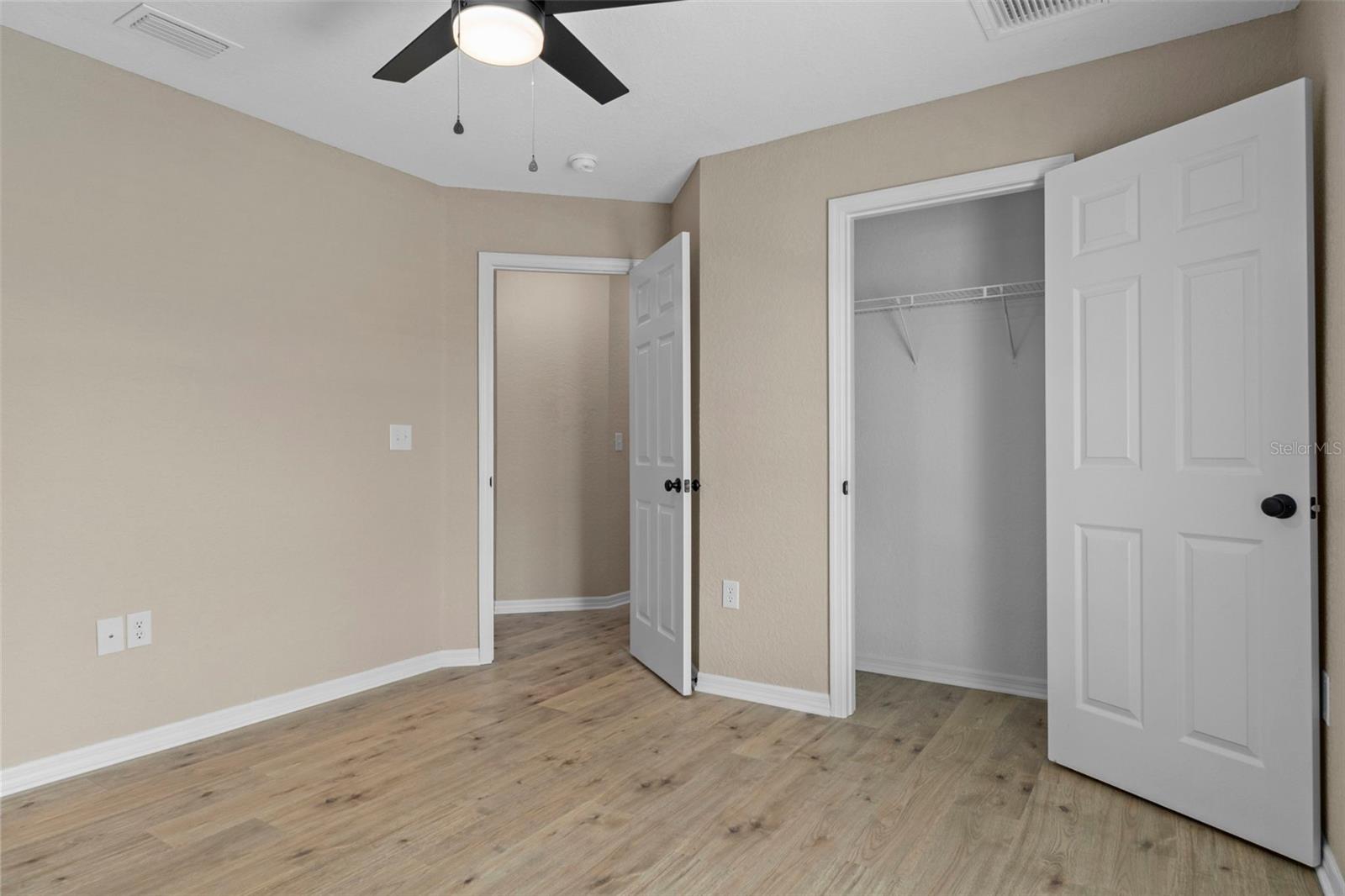 SPRING HILL - Residential