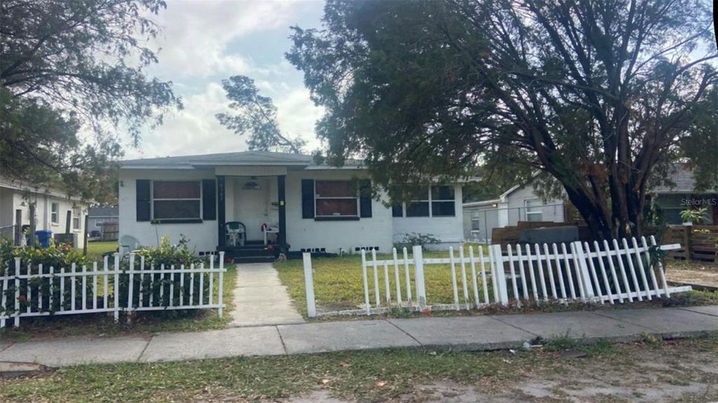 Photo of 4142 12th Avenue S, St Petersburg, FL 33711 (MLS # TB8354981)