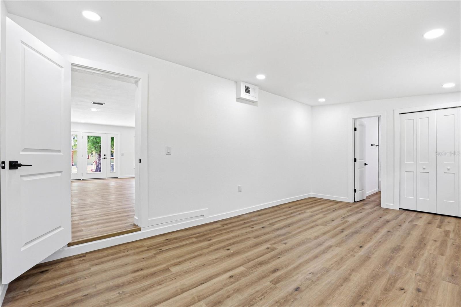 CLAIR MEL CITY UNIT 10 - Residential