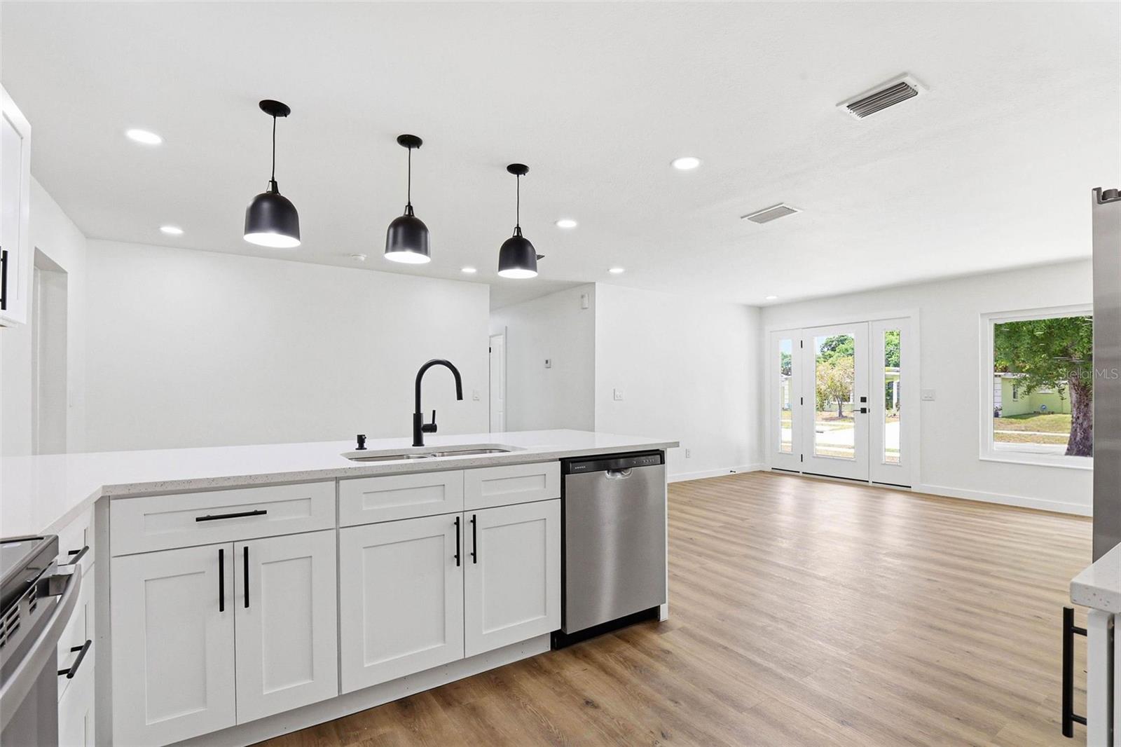 CLAIR MEL CITY UNIT 10 - Residential