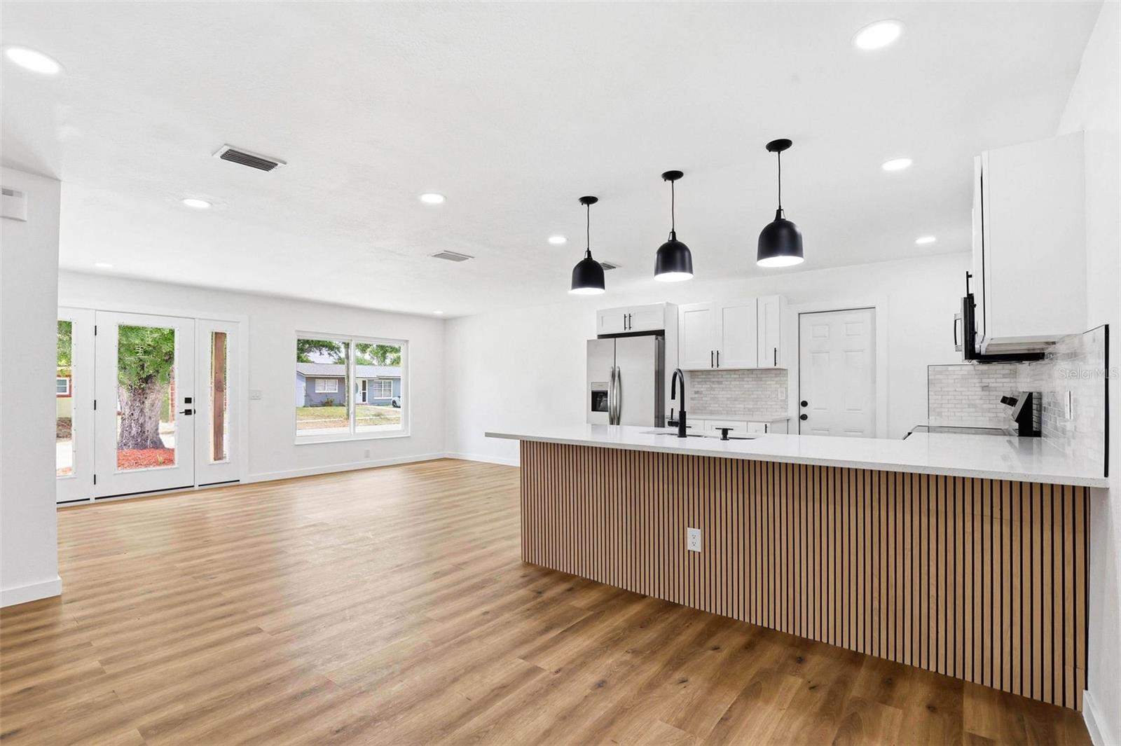 CLAIR MEL CITY UNIT 10 - Residential