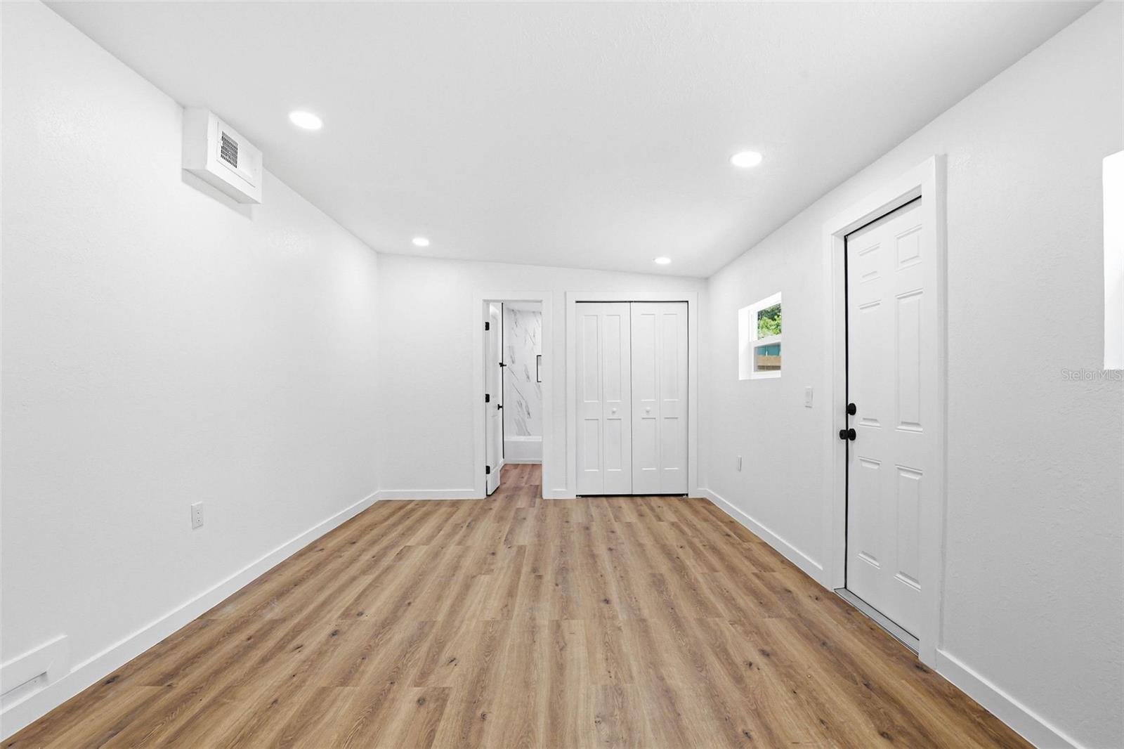 CLAIR MEL CITY UNIT 10 - Residential