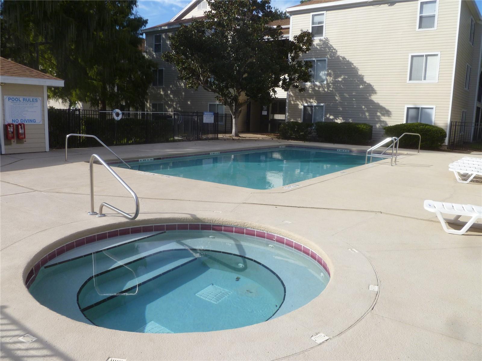 UNIVERSITY TERRACE WEST - Residential