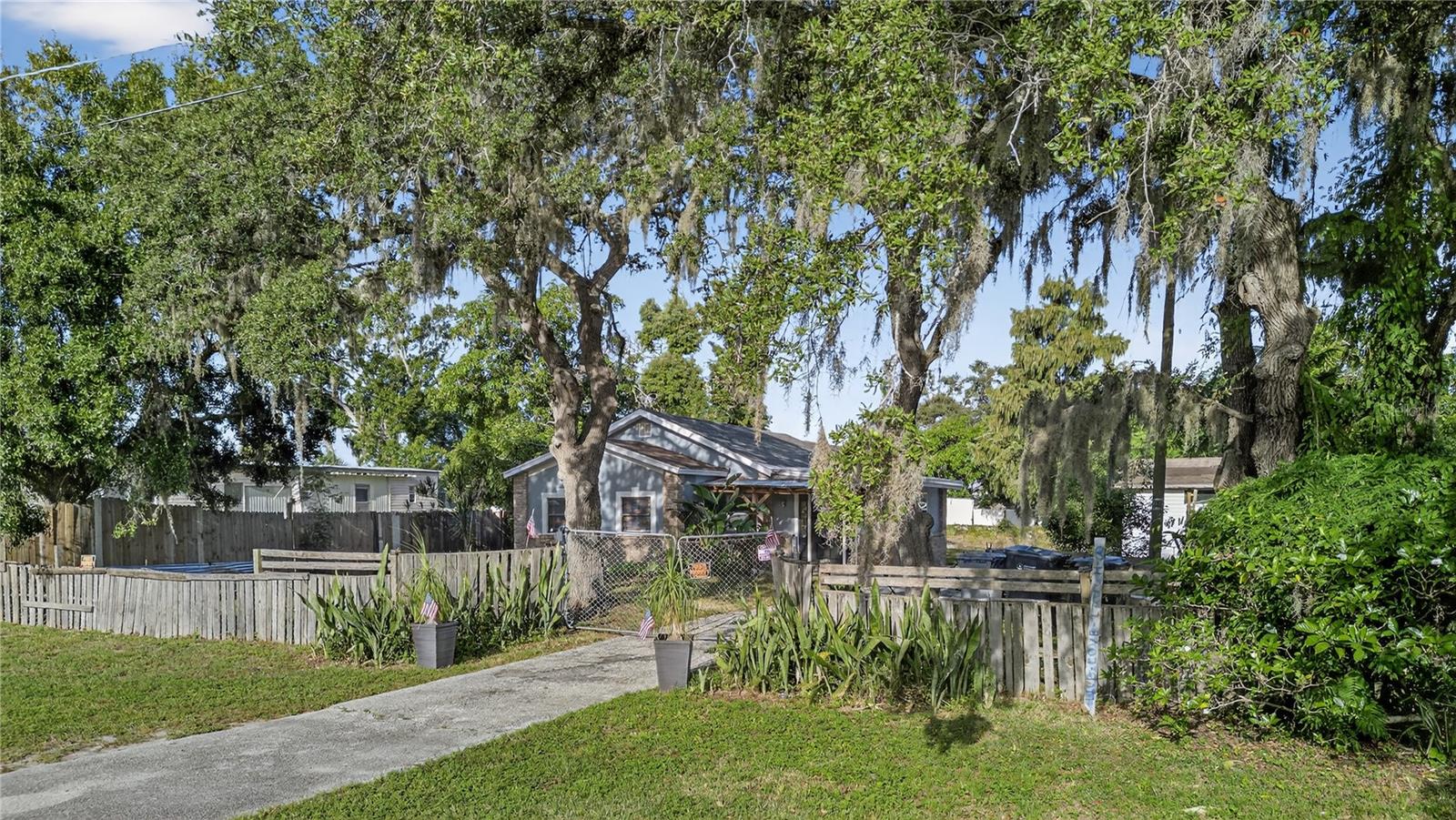 SUN CITY ROSS ADD TO - Residential