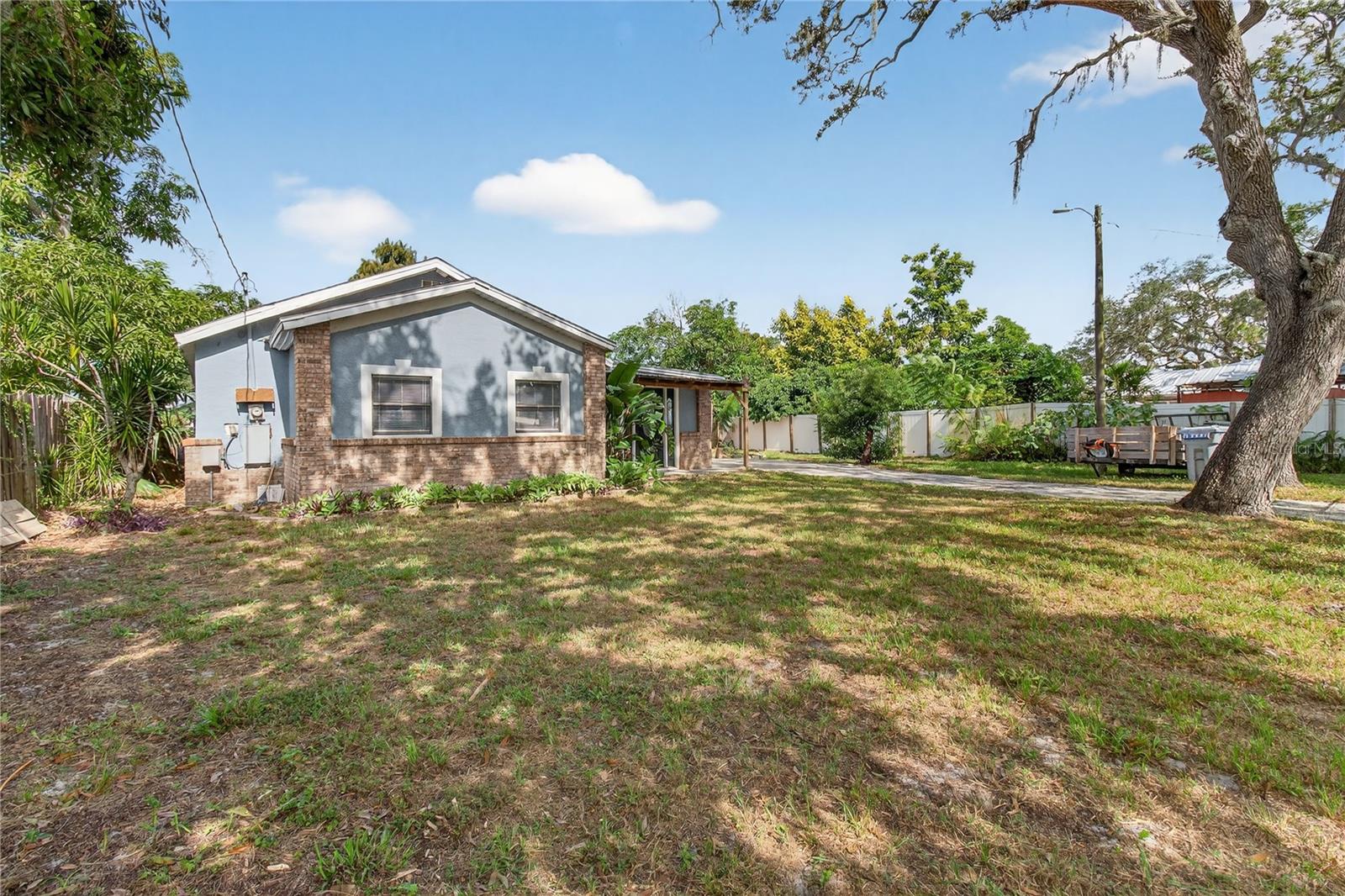 SUN CITY ROSS ADD TO - Residential