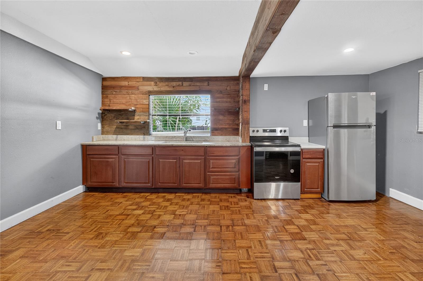 SUN CITY ROSS ADD TO - Residential