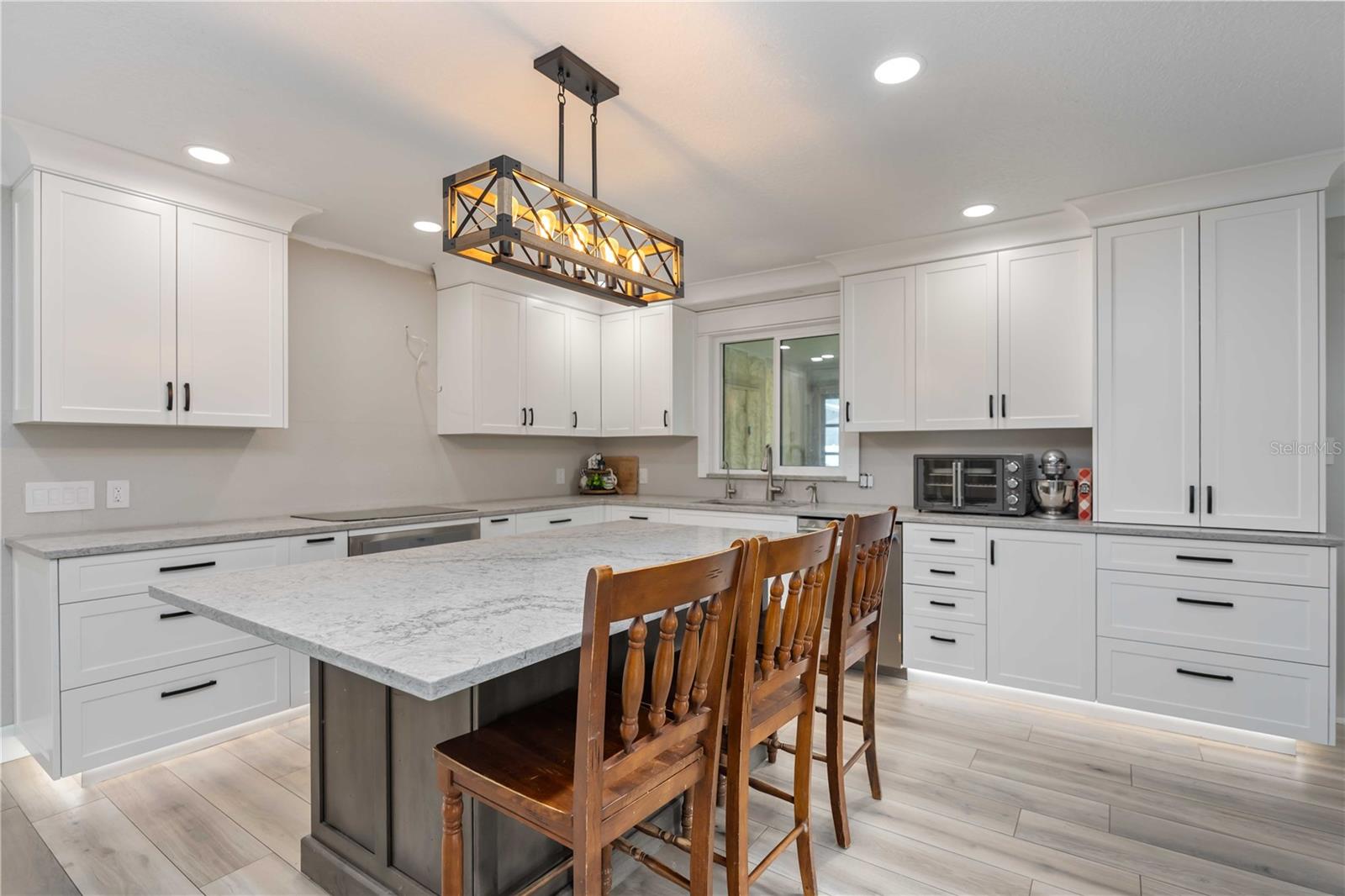 RIVER PALMS - Residential