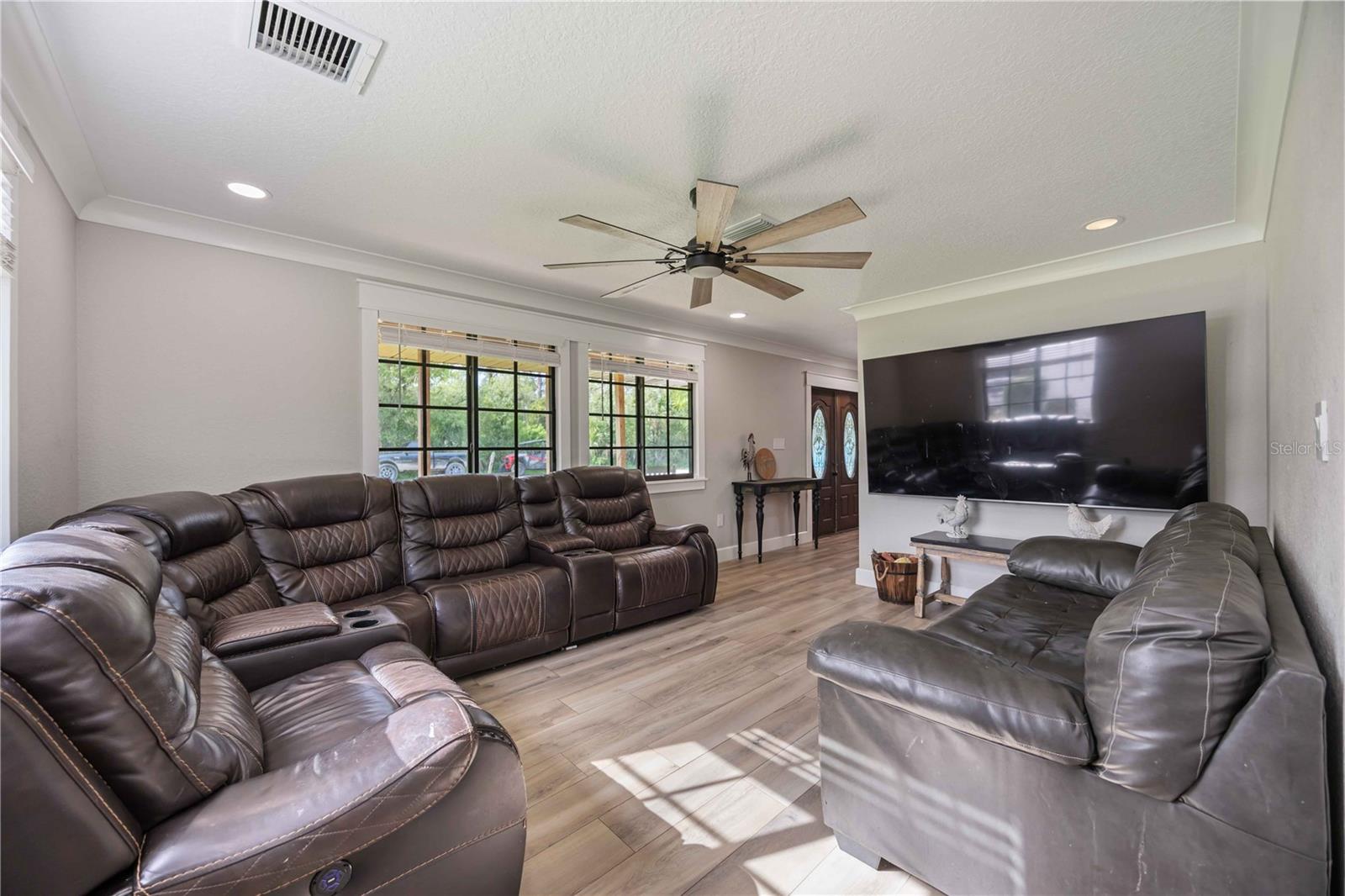 RIVER PALMS - Residential