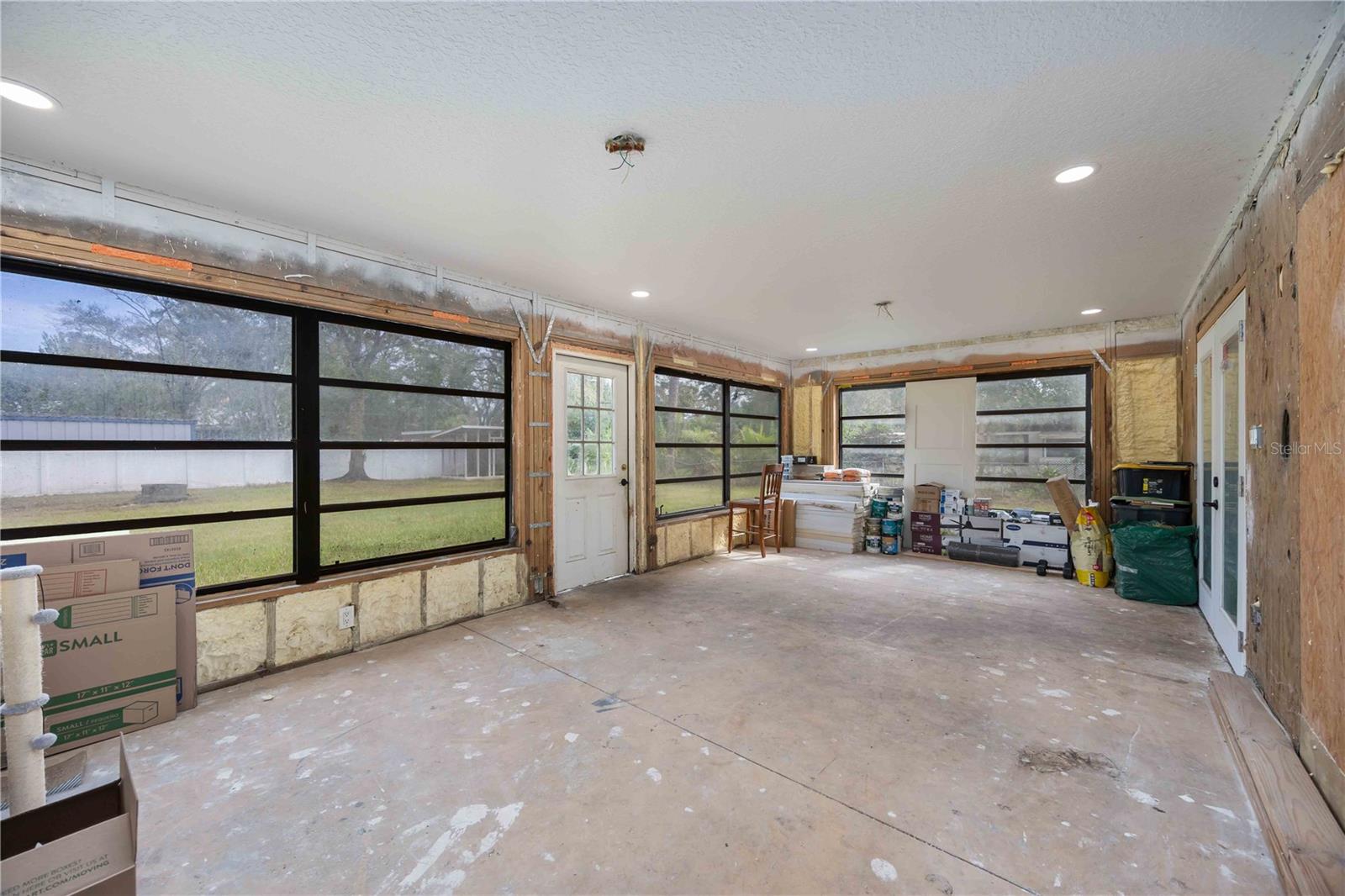 RIVER PALMS - Residential