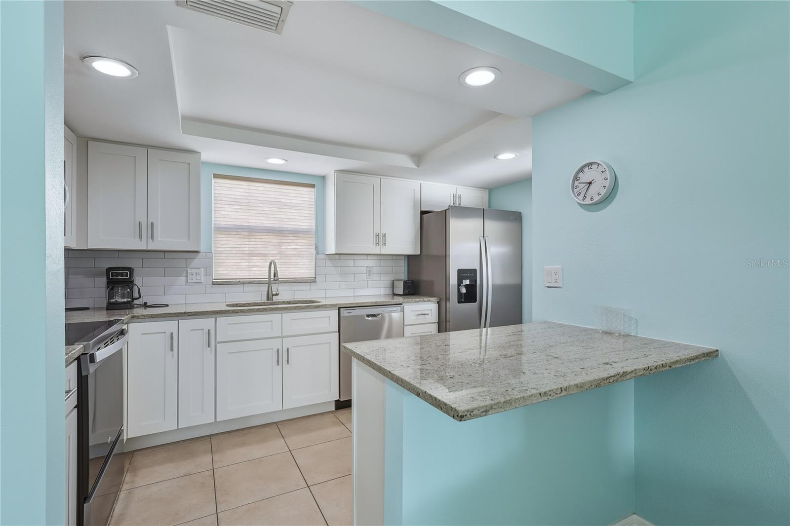 ISLAND HOUSE - Residential