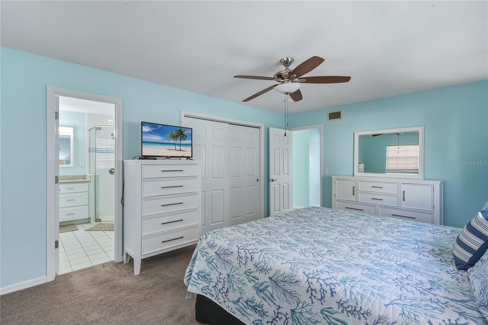 ISLAND HOUSE - Residential