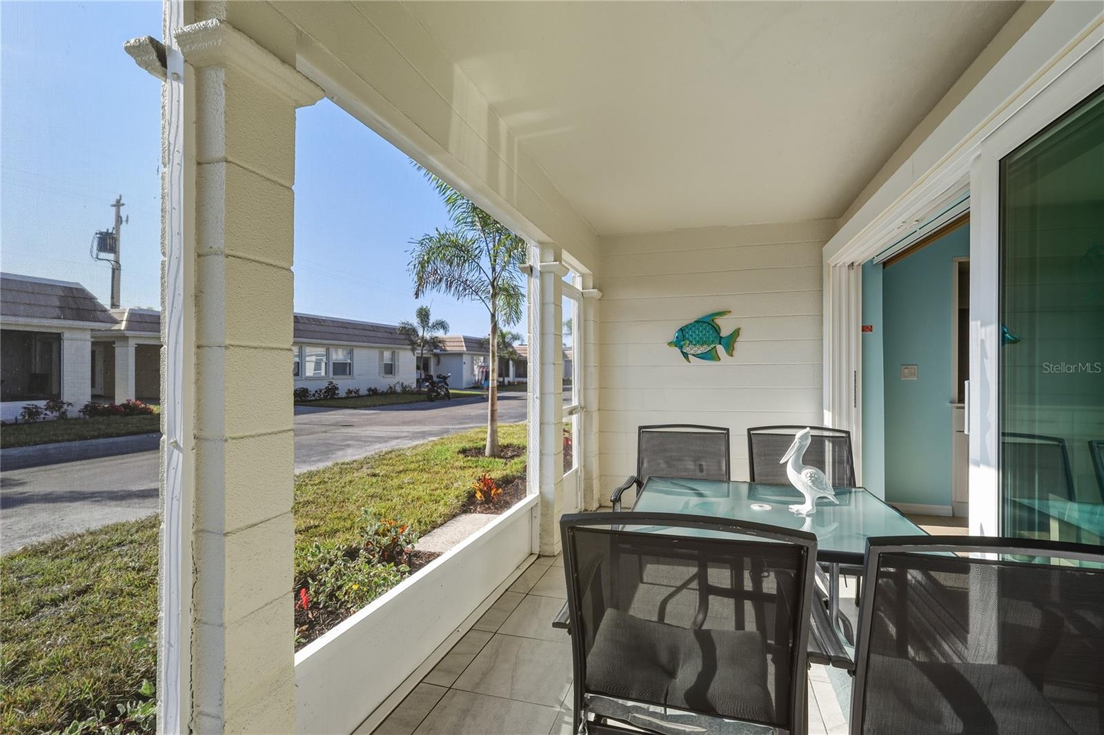 ISLAND HOUSE - Residential