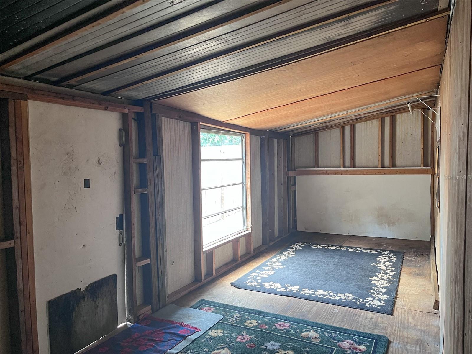 APACHE SHORES UNIT 04 - Residential