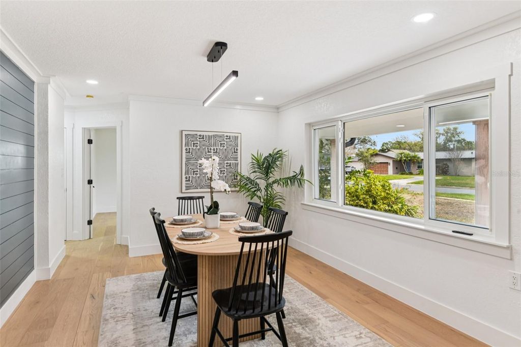 Photo of 850 Rafael Boulevard NE, St Petersburg, FL 33704 (MLS # TB8479963)