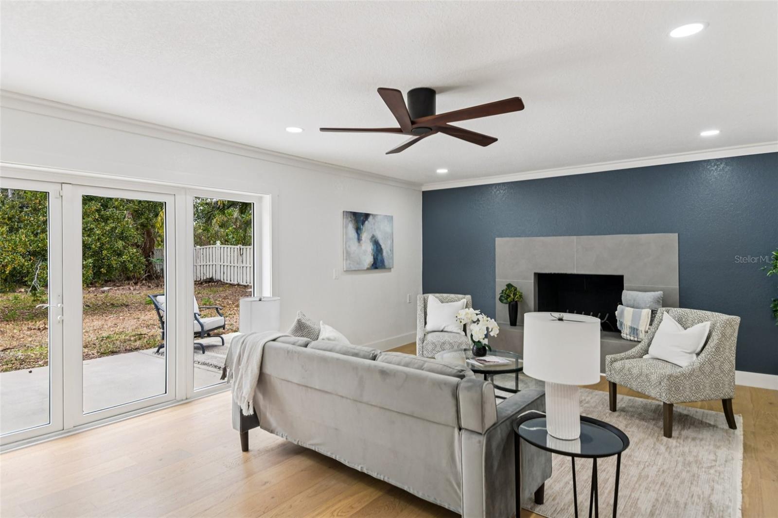 850 RAFAEL BOULEVARD NE