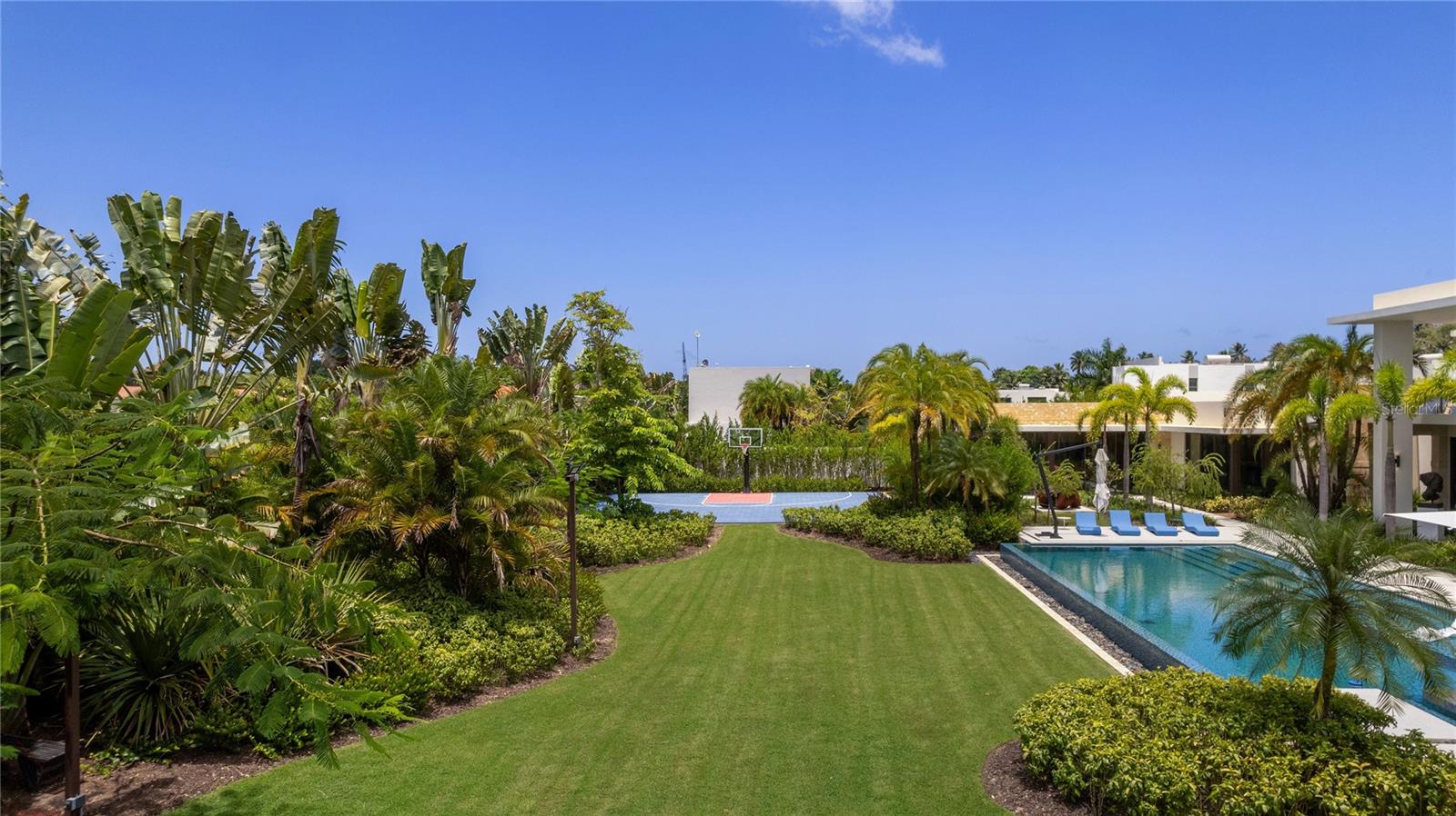 DORADO BEACH EAST - Residential