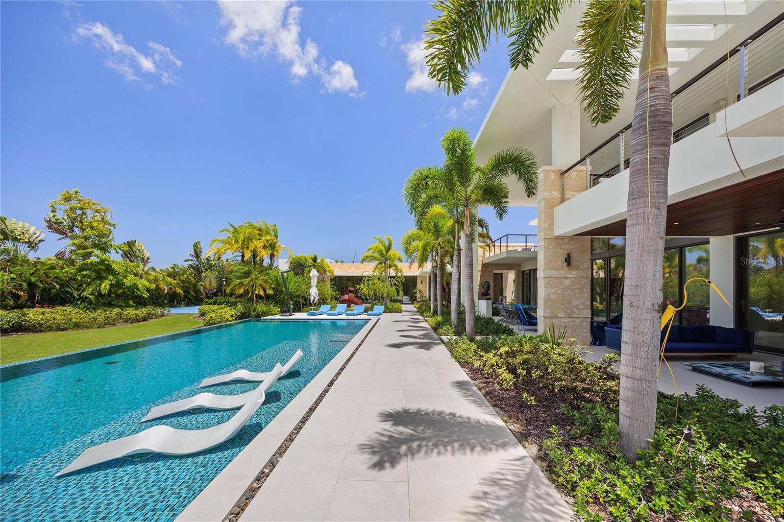 DORADO BEACH EAST - Residential