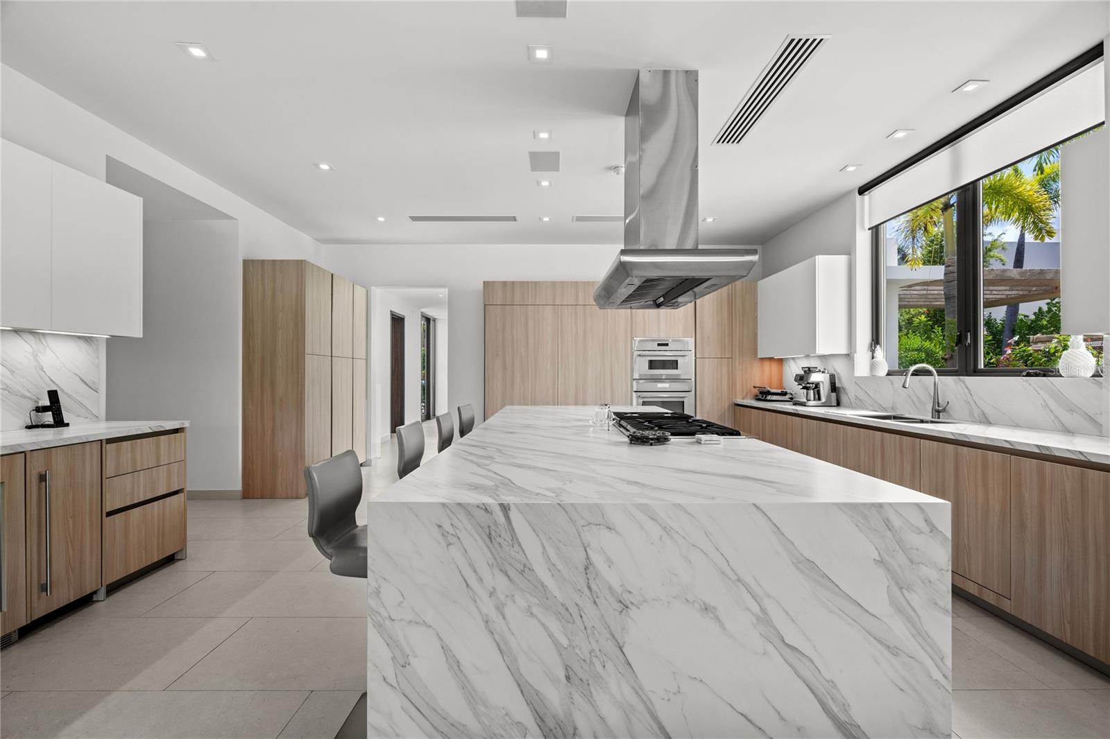 DORADO BEACH EAST - Residential