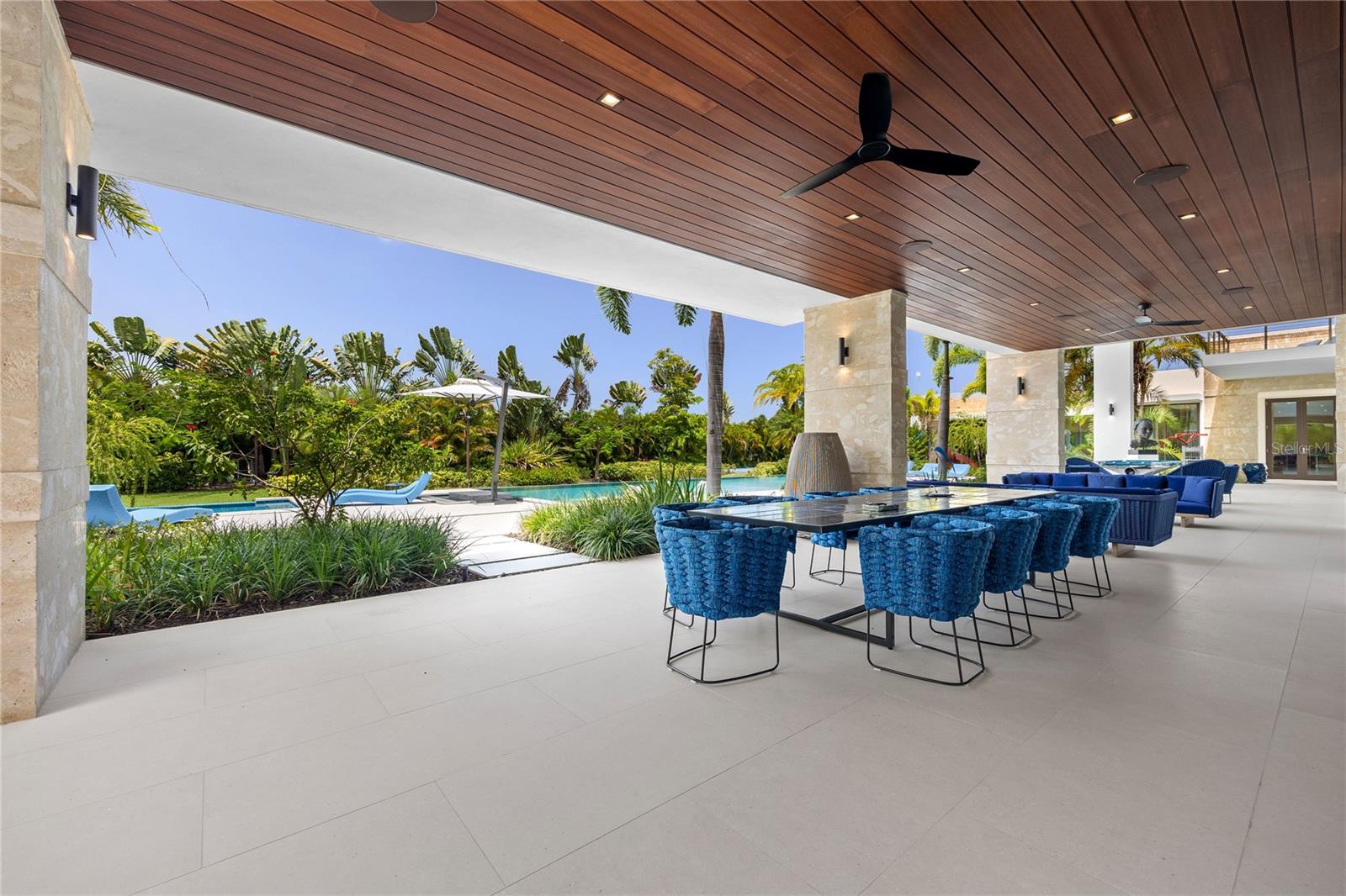 DORADO BEACH EAST - Residential