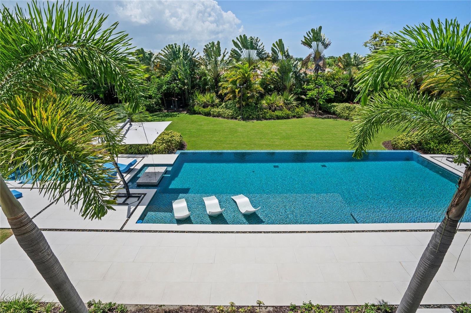 DORADO BEACH EAST - Residential