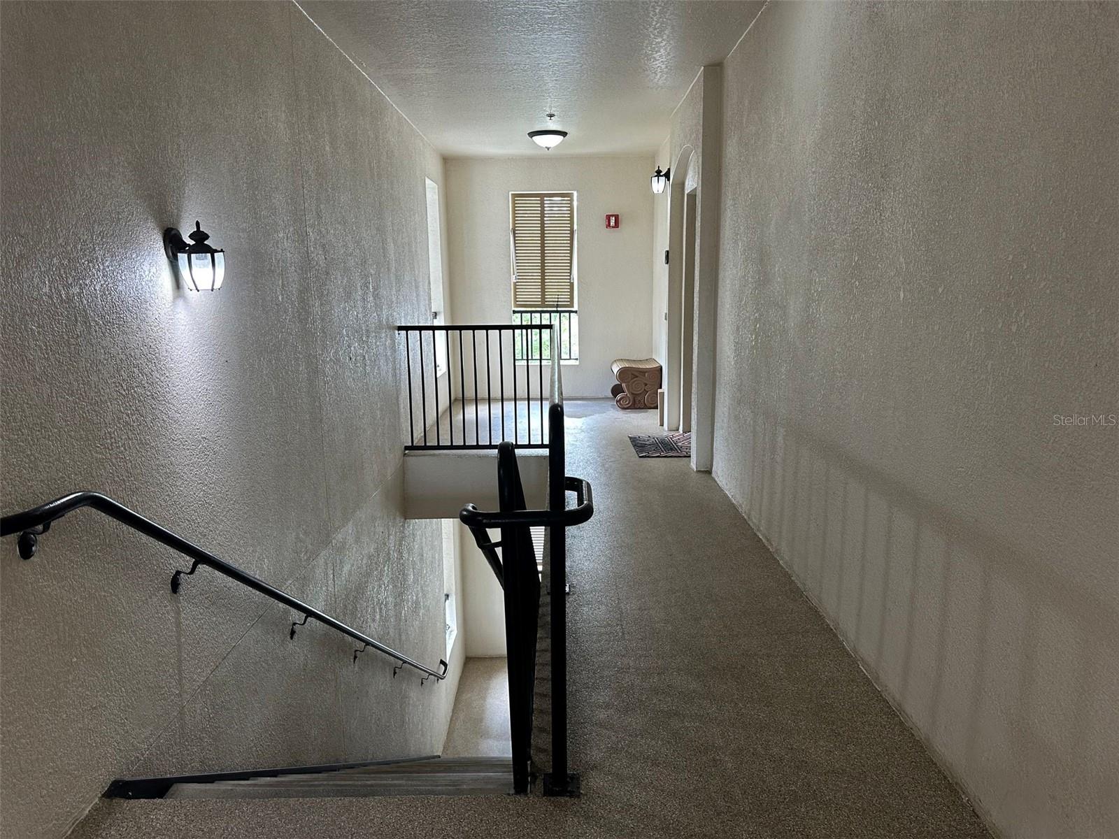 LAKESIDE/LKS/WINDERMERE - Residential Lease