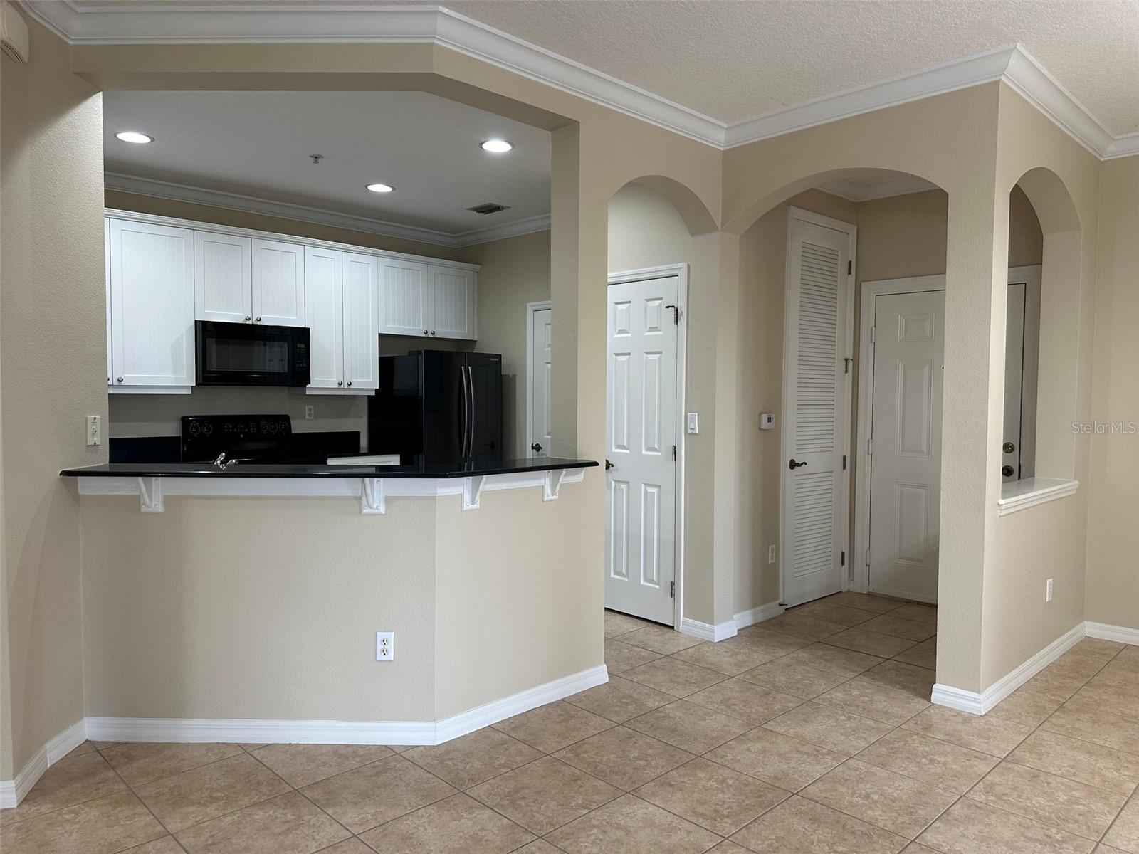 LAKESIDE/LKS/WINDERMERE - Residential Lease