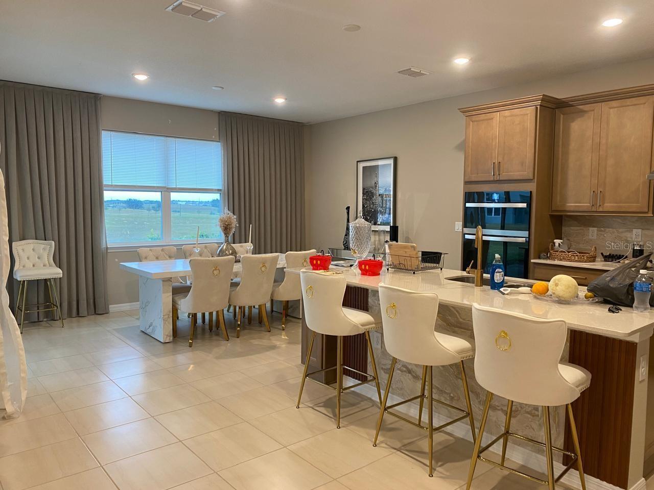 SILVERLEAF OAKS - Residential