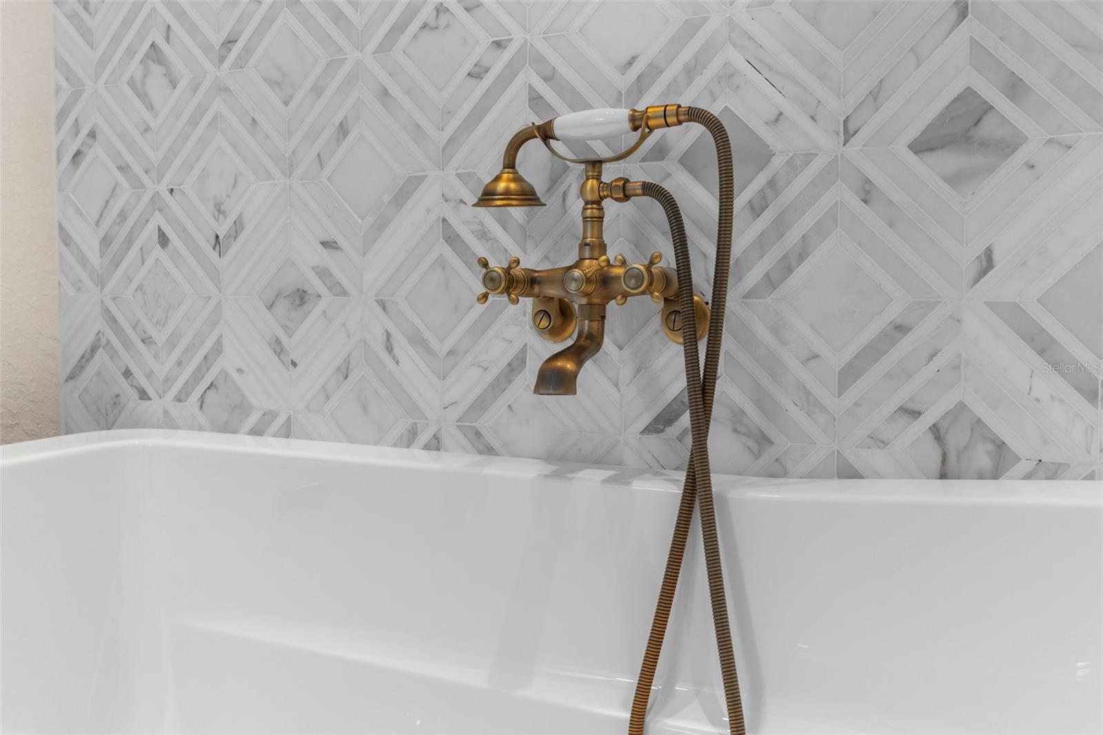 BELLA TERRA - Residential