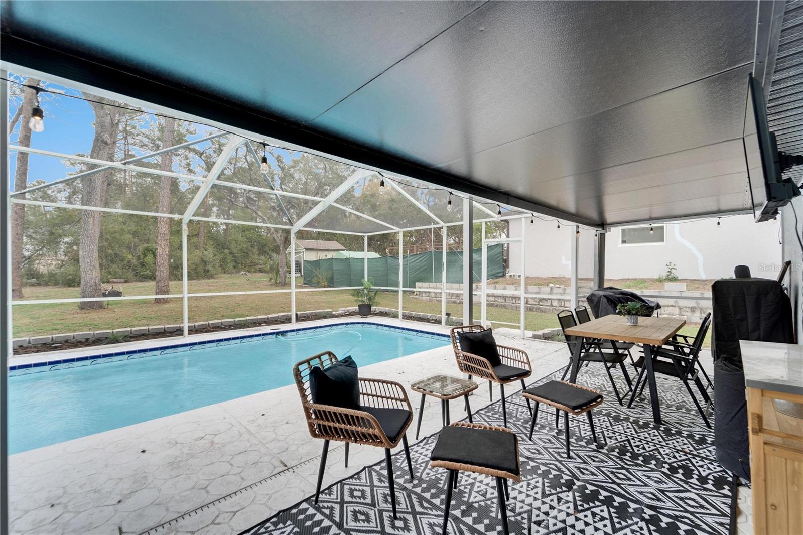 4118 RAMONA DRIVE