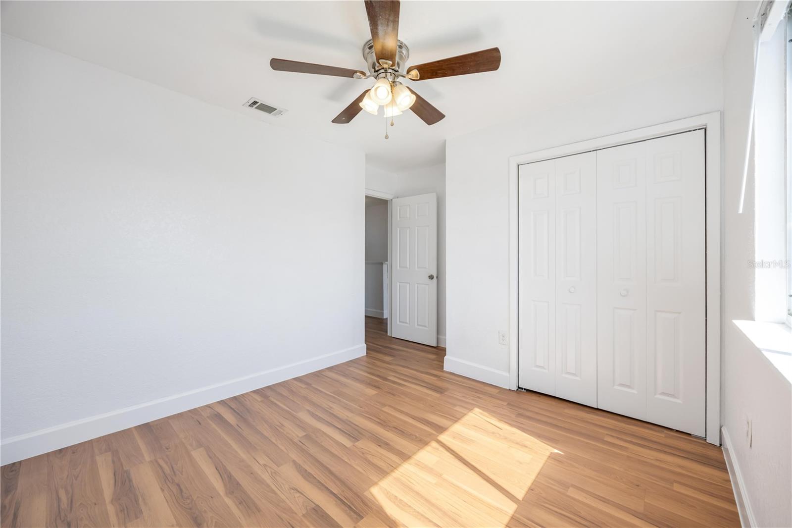 LAKES 01 - Residential