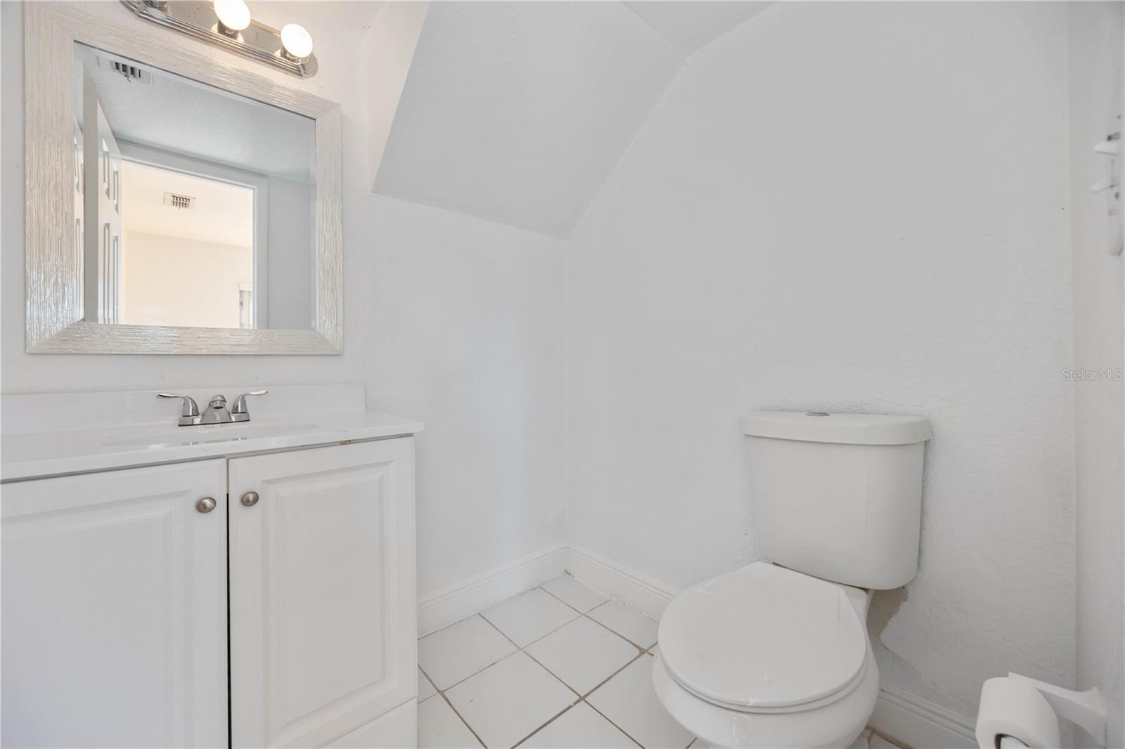 LAKES 01 - Residential