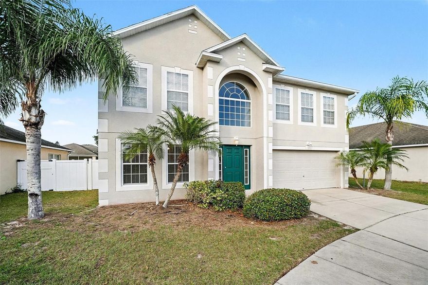 Move-in ready 4 bedroom, 3 bathroom home in the community of Berkley Ridge! Upon entry, you are greeted by the formal dining room that provides access to the living room that stuns with 2 story ceilings. The chef's kitchen provides ample counter and storage space plus a large island, breakfast bar and breakfast room. 
Highly sought after floorplan featuring the primary bedroom located on the main level and the ensuite with large soaking tub, separate shower and spacious walk-in closet. The large loft area greets you on the second floor where the remaining three bedrooms are located. Enjoy the outdoors on your back patio that overlooks the large, fully fenced-in backyard.
This home is situated on a cul-de-sac in a quiet, established neighborhood just minutes from schools, shopping, and major roadways. Schedule your showings today!