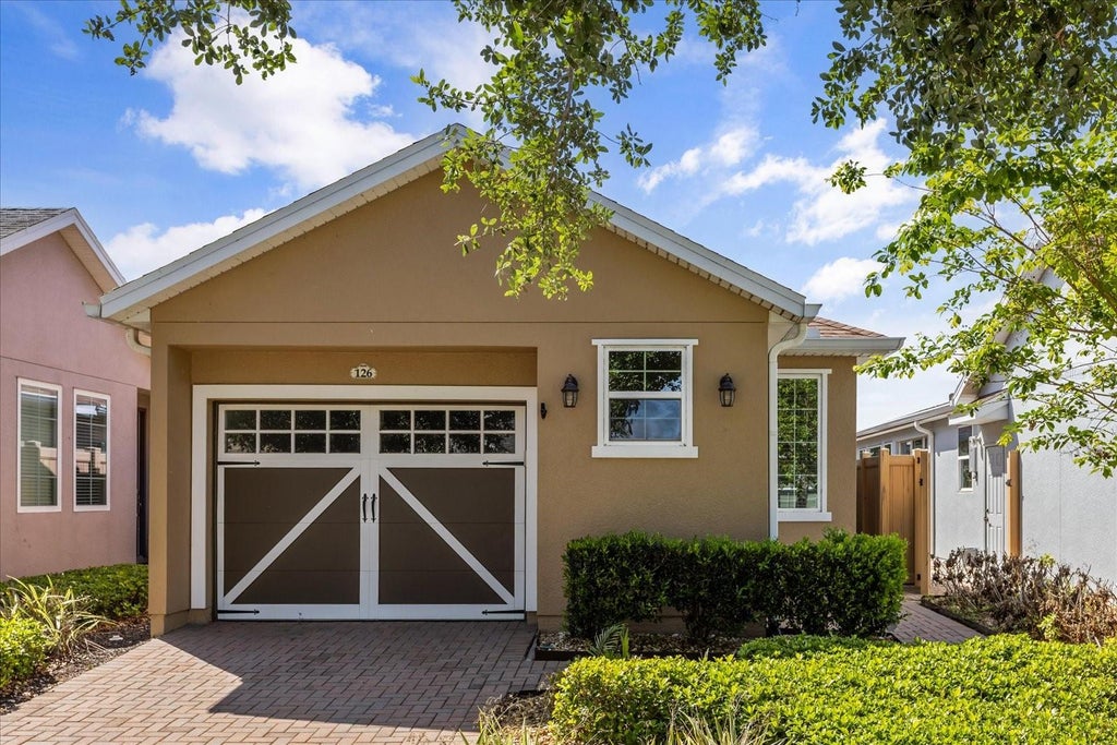 Photo of 126 Bayou Bend Road, Groveland, FL 34736 (MLS # O6396580)