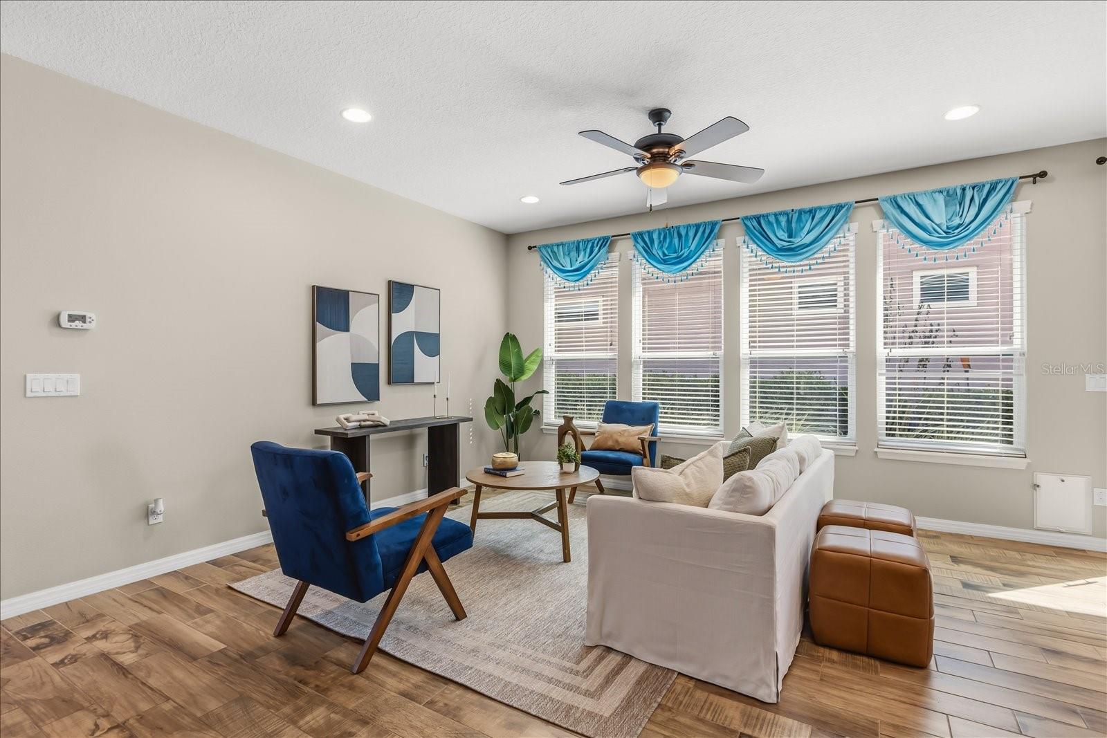 CASCADES/GROVELAND #2 & 3 REPL - Residential