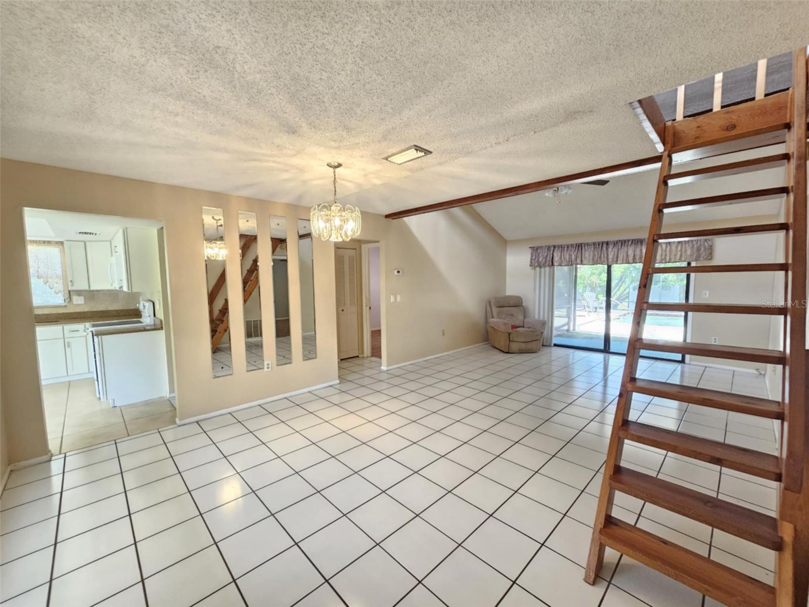 6305 BIKINI ROAD